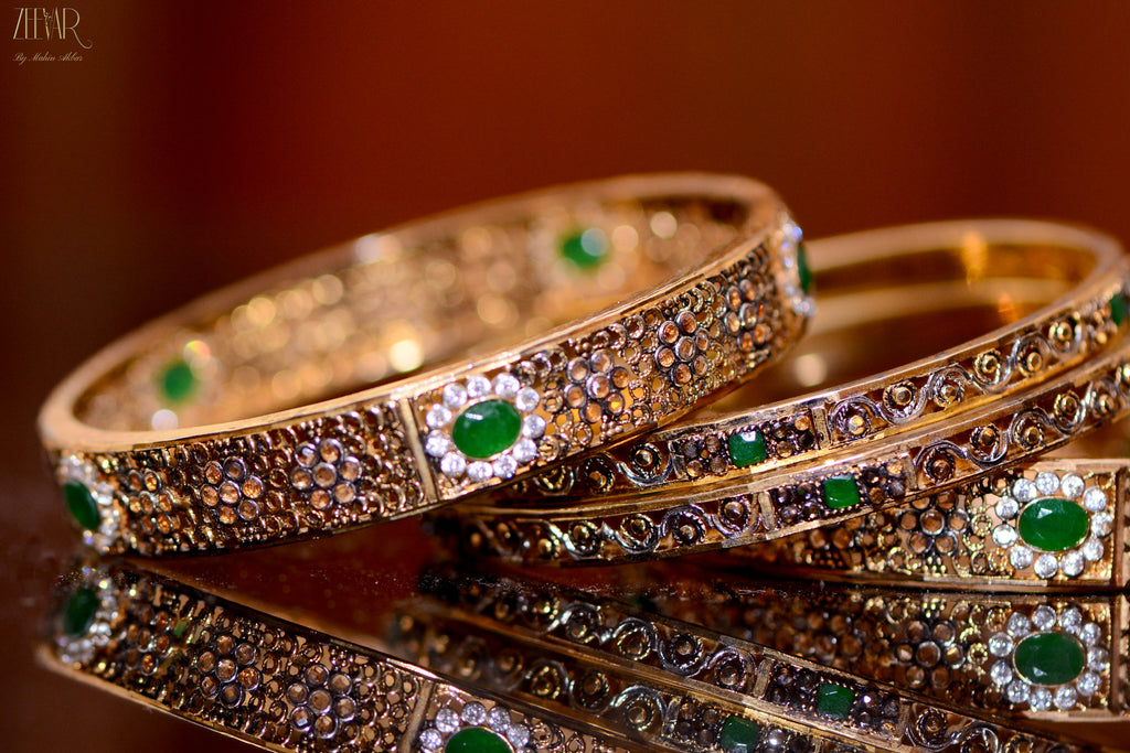 Green beauty bangles