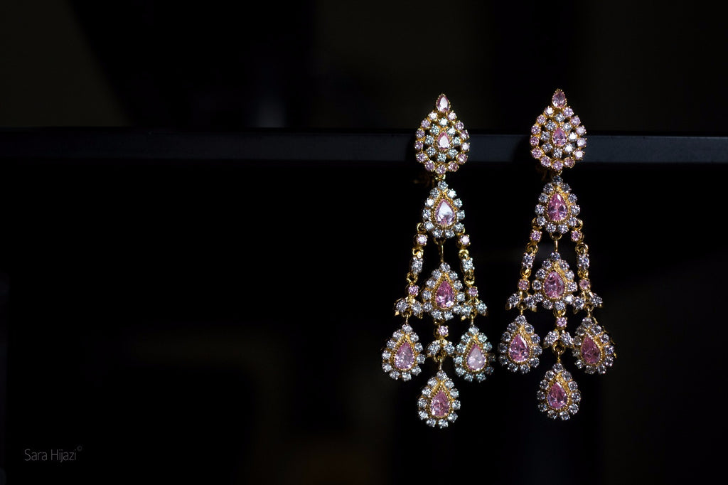 Chandelier earrings