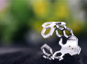 Honey Bee Ring