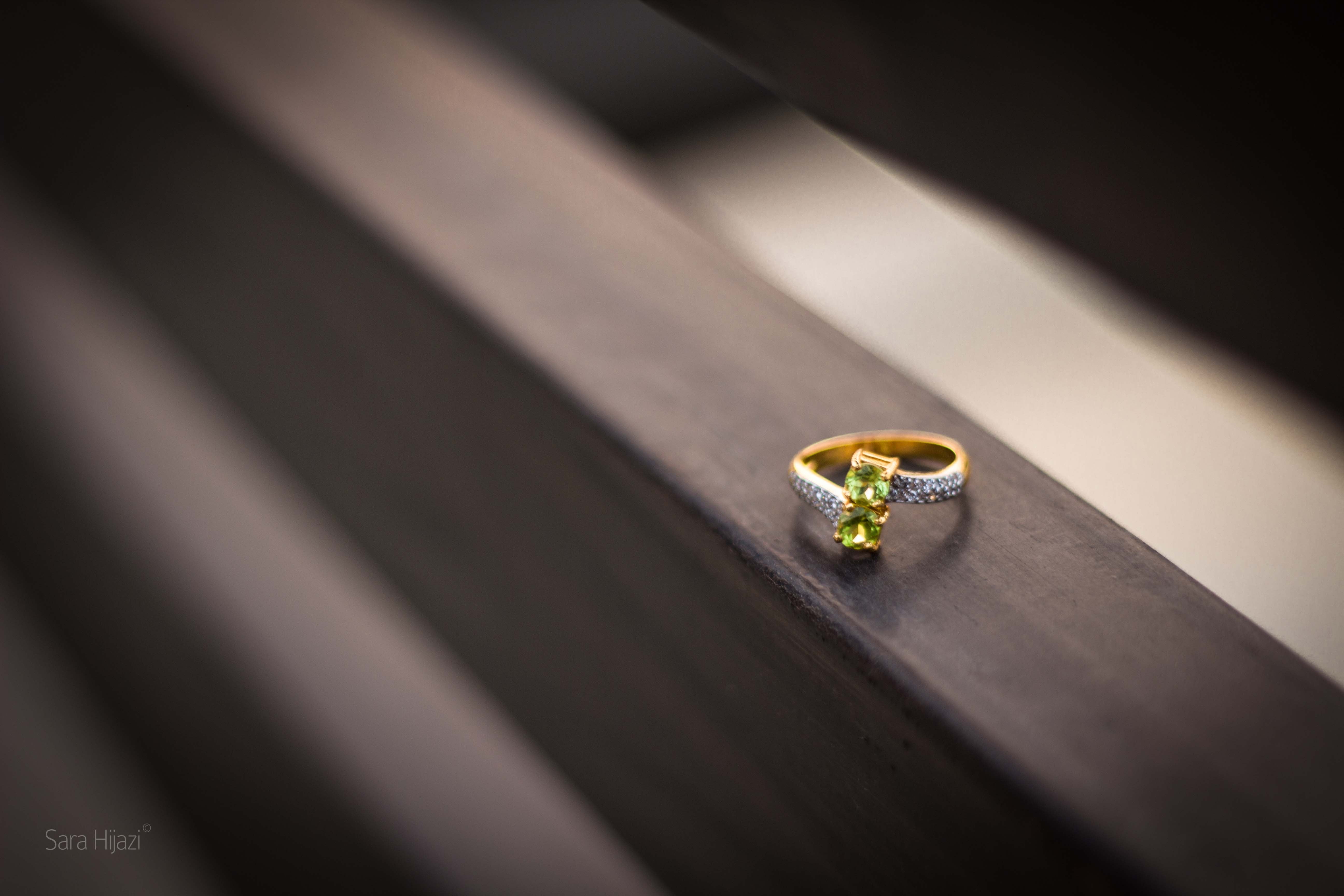 Green delicate ring
